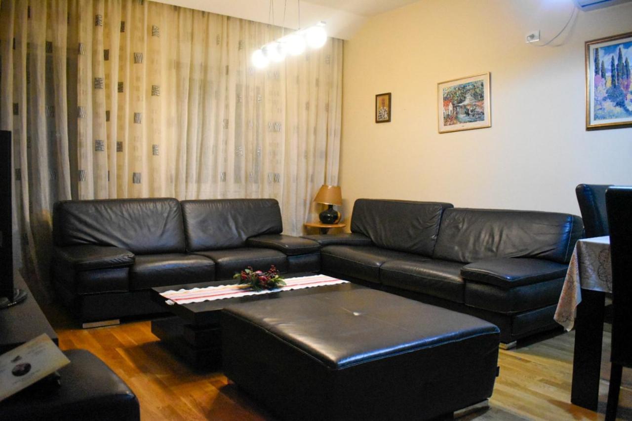 Apartman Sara 2 Podgorica Eksteriør billede