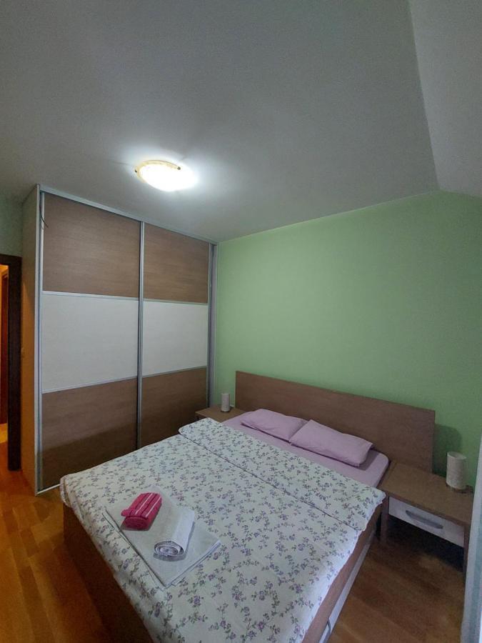 Apartman Sara 2 Podgorica Eksteriør billede