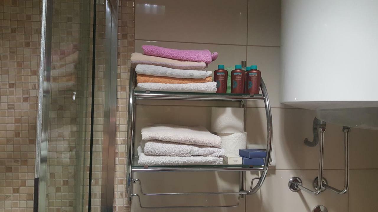 Apartman Sara 2 Podgorica Eksteriør billede